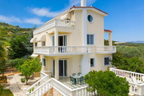 Villa Stella-Majestic Hill top house outside Kiato